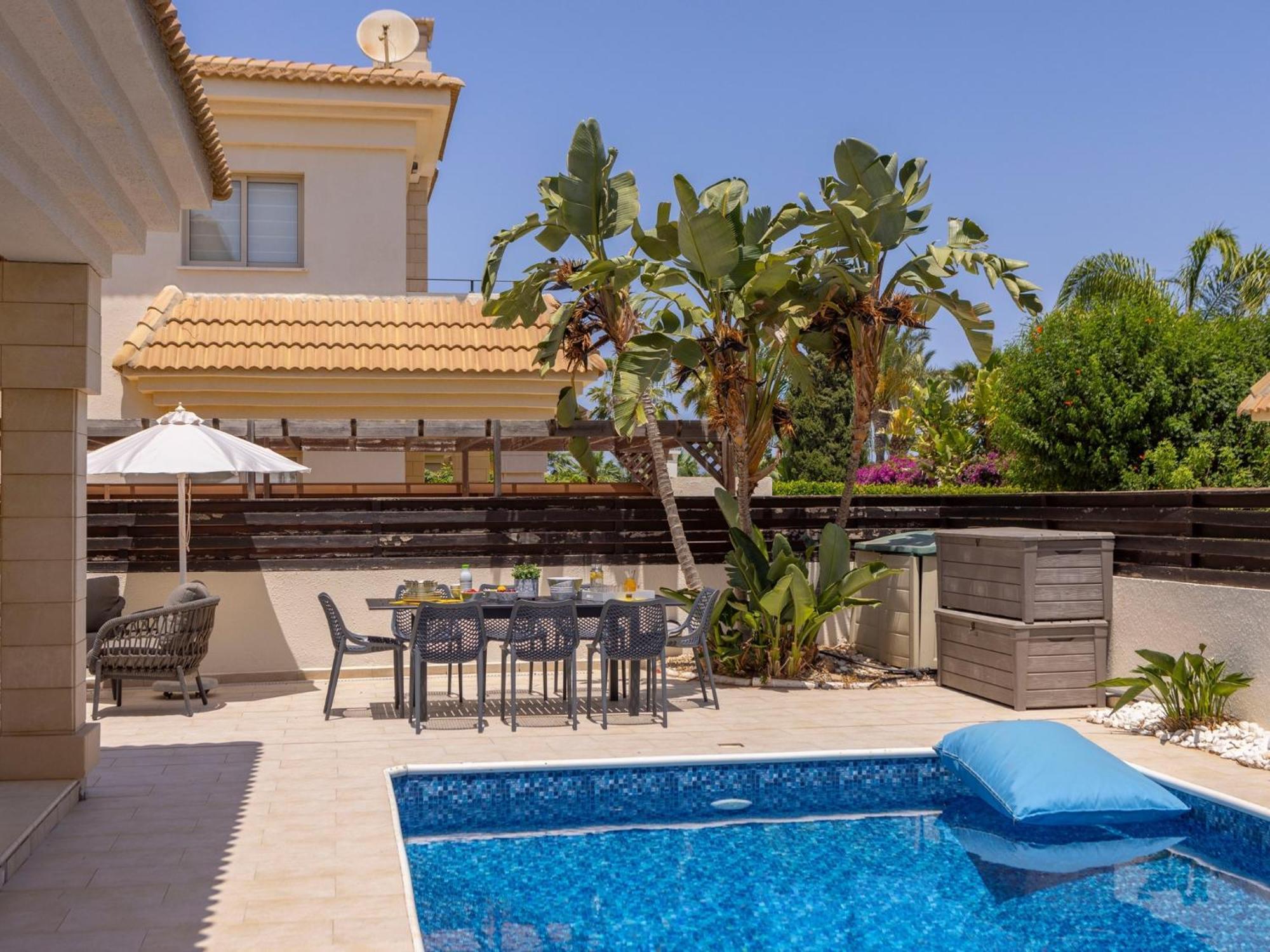 Villa Malama Paralimni Exterior foto
